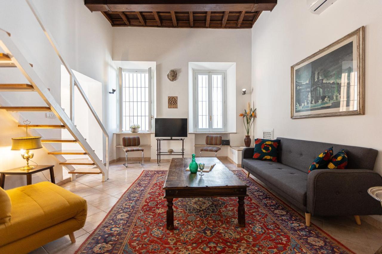 Amazing Historical Apartment - Jewish Ghetto Рим Екстериор снимка