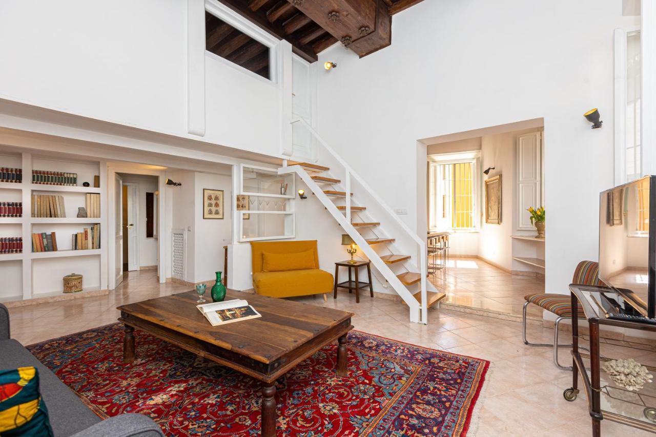 Amazing Historical Apartment - Jewish Ghetto Рим Екстериор снимка